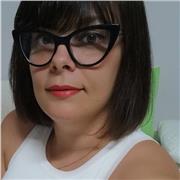 Laureata in Lettere e specializzata in Filologia, Letterature e storia dell'antichità offre lezioni private di latino e greco per gli studenti del liceo e di tutte le materie per gli studenti di scuola primaria e di scuola media